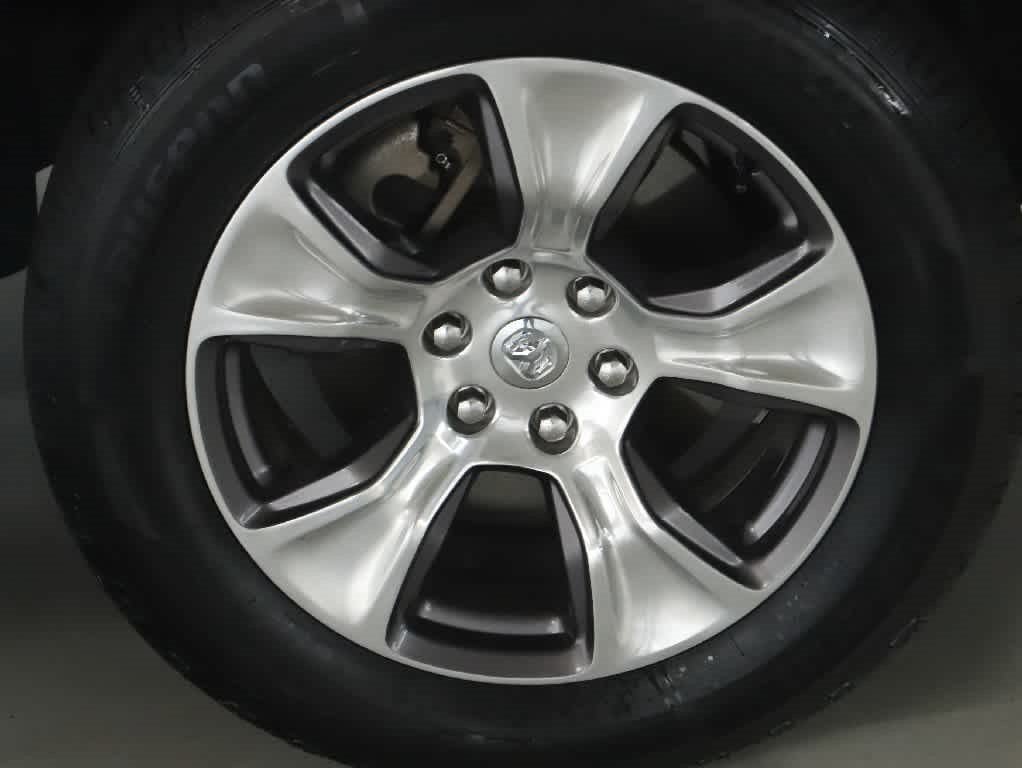 Used 2021 RAM 1500 Laramie AWD/4WD image 10