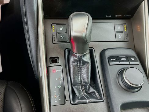 Used 2017 Lexus IS 300 AWD image 16