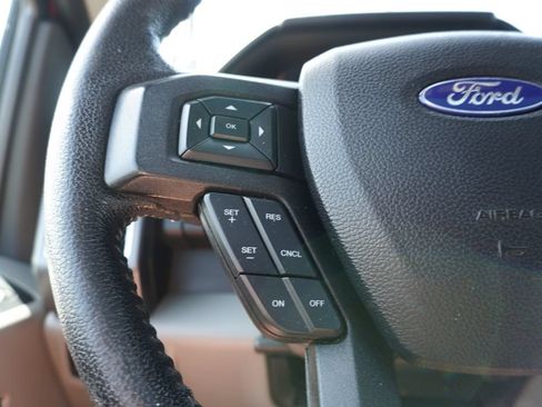 Used 2016 Ford F150 XLT w/ Equipment Group 302A Luxury AWD/4WD image 20