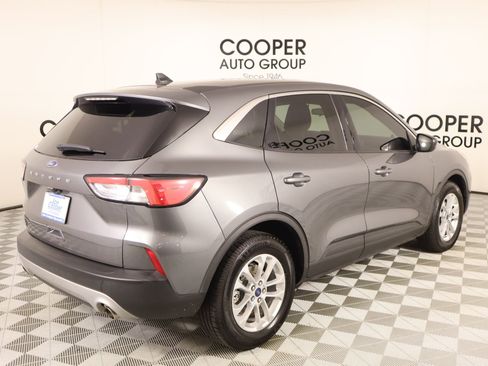 Used 2022 Ford Escape SE w/ Convenience Package image 19