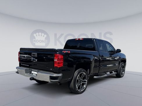 Used 2019 Chevrolet Silverado 1500 LT w/ LPO, Black Pack AWD/4WD image 7