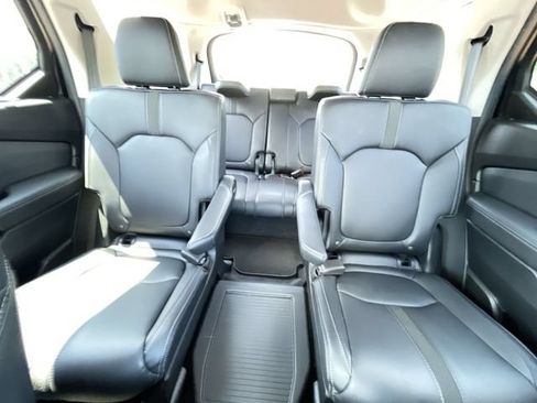 Certified 2024 Honda Pilot EX-L image 15