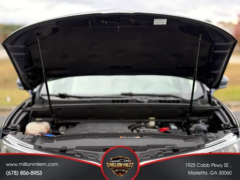 Used 2016 Lincoln MKX Reserve w/ Technology Package FWD image 27