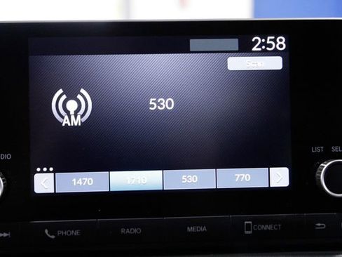 Certified 2024 Honda HR-V LX image 31