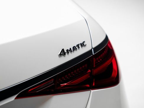 Used 2023 Mercedes-Benz S 500 4MATIC w/ AMG Line image 30