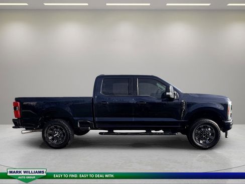 Used 2024 Ford F250 XLT w/ XLT Premium Package image 2