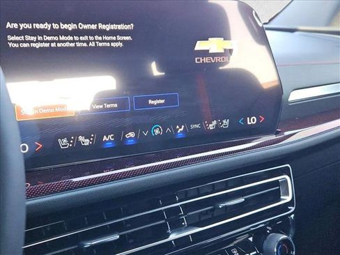 New 2026 Chevrolet Traverse RS image 11