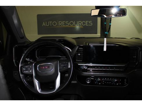 Used 2023 GMC Sierra 1500 Elevation w/ X31 Off-Road Package image 17