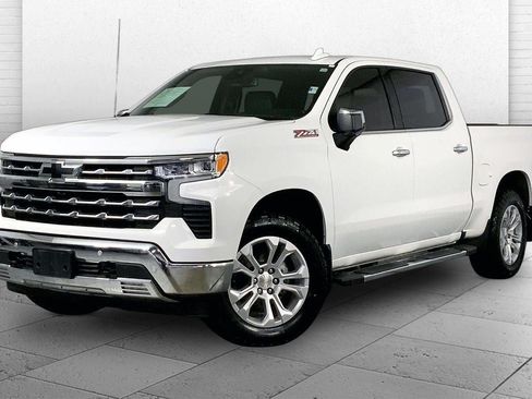 Used 2022 Chevrolet Silverado 1500 LTZ AWD/4WD image 12