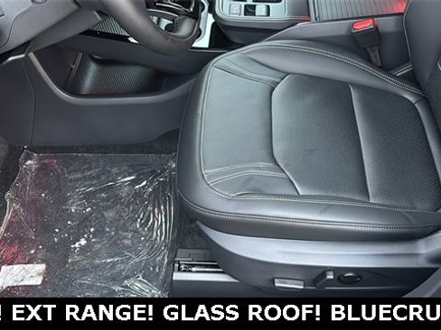 New 2025 Ford Mustang Mach-E Premium image 24