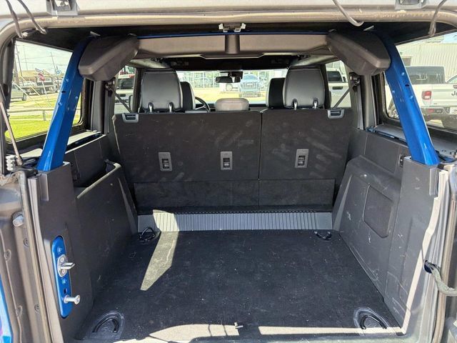 Used 2024 Ford Bronco Outer Banks AWD/4WD image 10