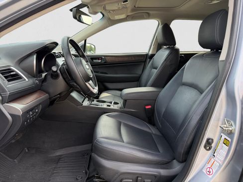 Used 2019 Subaru Outback 2.5i Limited AWD/4WD image 15