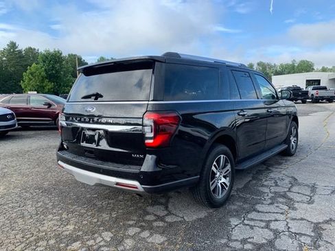 Used 2024 Ford Expedition Max Limited AWD/4WD image 9