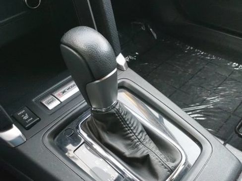 Used 2017 Subaru Forester 2.5i Touring AWD/4WD image 27