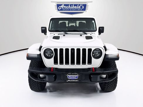 Used 2020 Jeep Gladiator Rubicon AWD/4WD image 2
