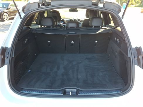 Certified 2025 Mercedes-Benz GLC 300 4MATIC image 27