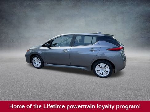 Used 2025 Nissan Leaf S image 7