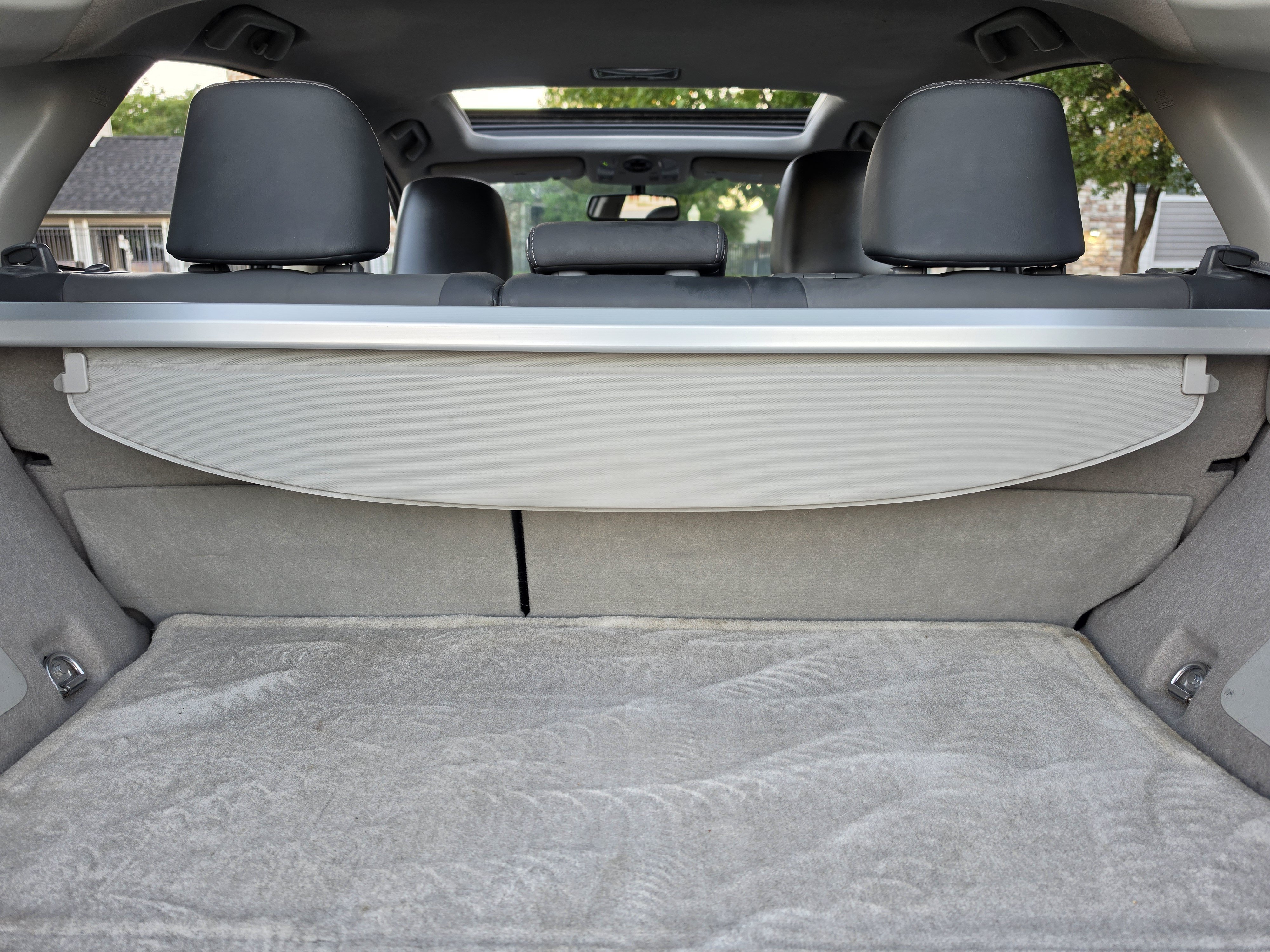 Used 2013 Toyota Prius Four w/ Deluxe Solar Roof Pkg FWD image 13