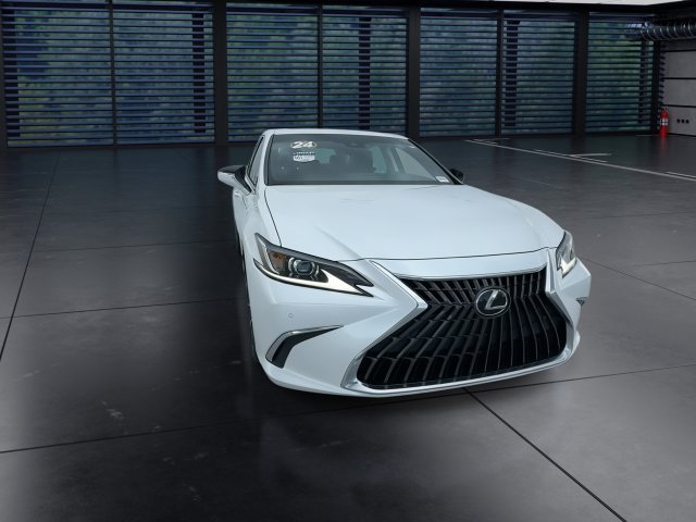 Certified 2024 Lexus ES 300h w/ Premium Package FWD image 3