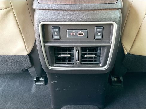 Used 2020 Nissan Murano Platinum FWD image 28