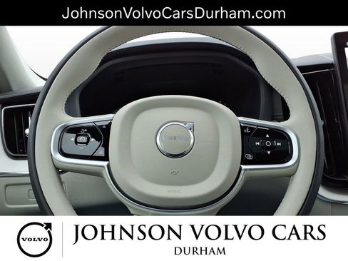 New 2026 Volvo XC60 B5 Ultra w/ Protection Package Premier AWD/4WD image 16