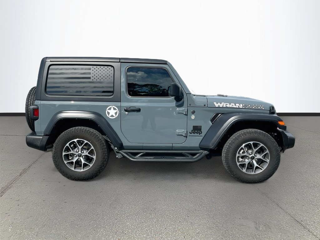 Used 2024 Jeep Wrangler Sport AWD/4WD image 8