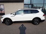 Used 2024 Volkswagen Tiguan S image 2