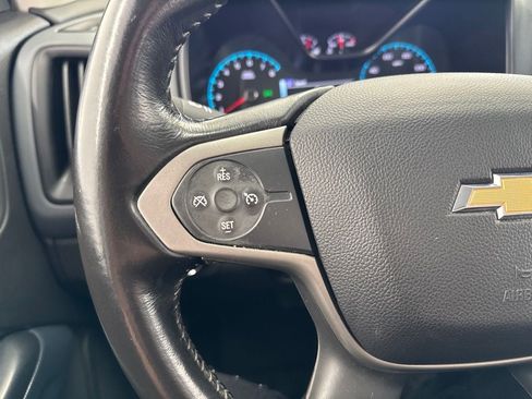 Used 2017 Chevrolet Colorado Z71 AWD/4WD image 19