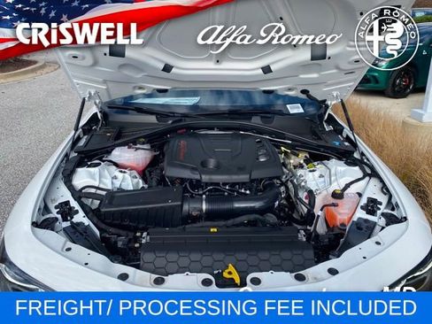 New 2025 Alfa Romeo Giulia AWD image 10