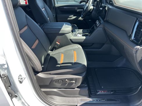 Certified 2025 GMC Sierra 2500 AT4 image 14