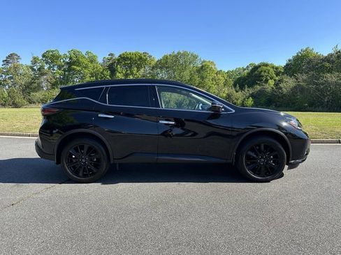 Certified 2024 Nissan Murano SV w/ SV Midnight Edition Package FWD image 10