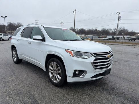 Used 2018 Chevrolet Traverse High Country w/ LPO, Cargo Package image 4