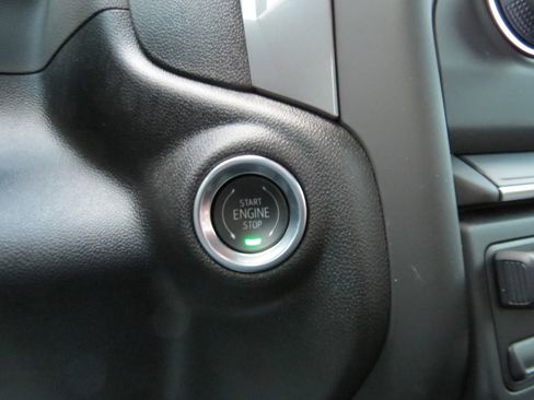 Used 2025 Chevrolet Silverado 2500 Custom w/ Custom Convenience Package image 29