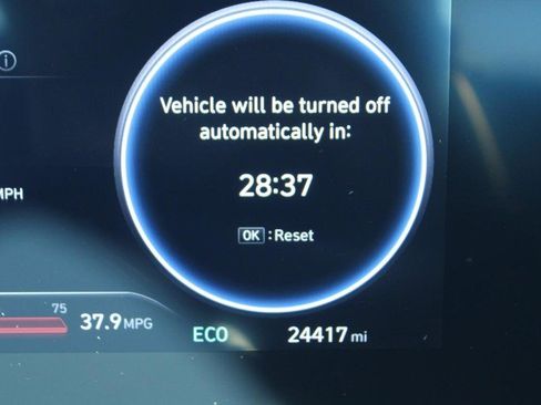 Used 2024 Hyundai Elantra Limited image 19