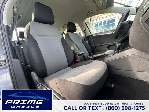 Used 2018 Volkswagen Jetta S image 17