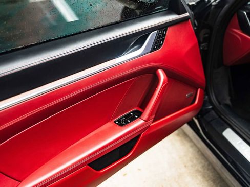 Used 2021 Porsche 911 Carrera S image 10