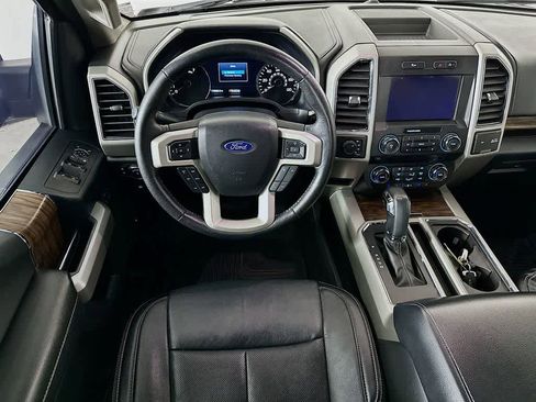 Certified 2019 Ford F150 Lariat image 10