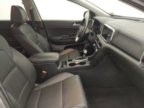 Used 2021 Kia Sportage EX FWD image 21