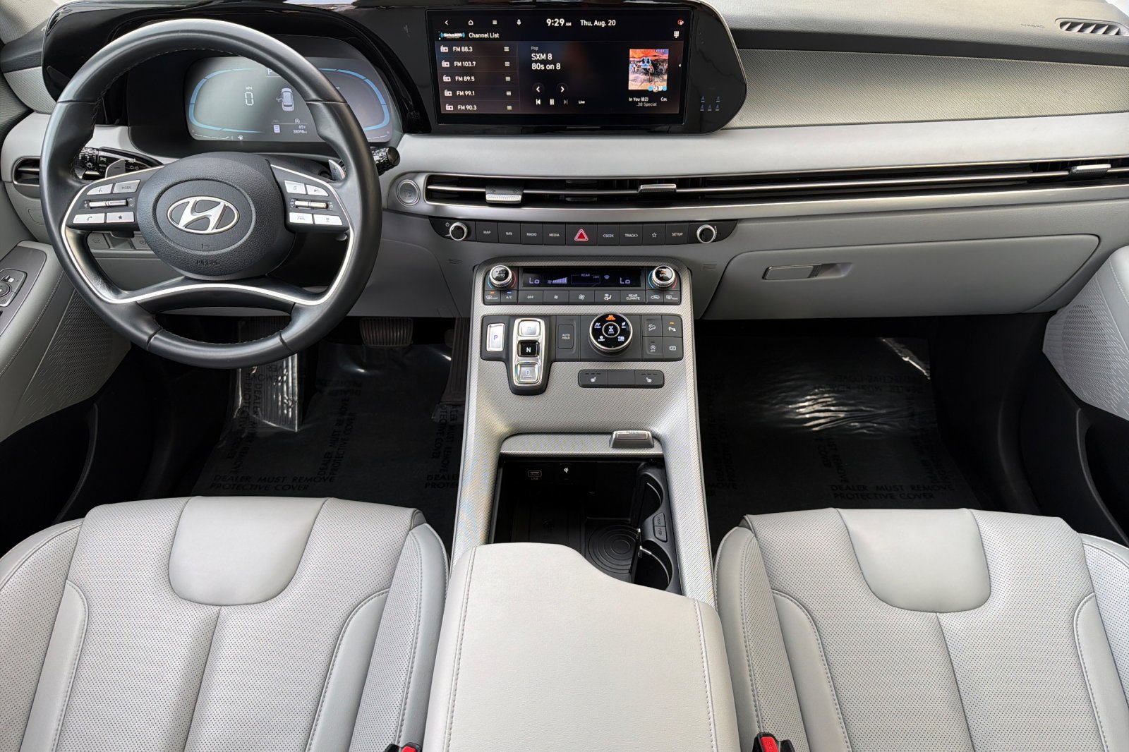 Used 2025 Hyundai Palisade SEL AWD/4WD image 14