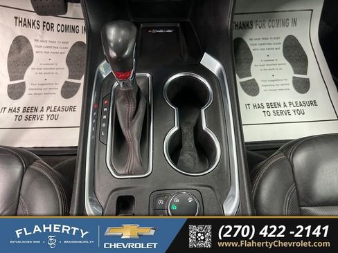 Used 2022 Chevrolet Traverse RS w/ LPO, Floor Liner Package AWD/4WD image 32