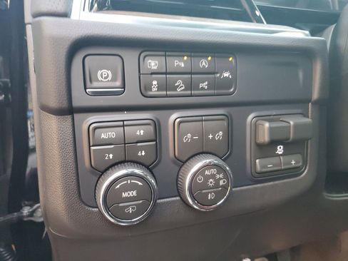 New 2026 Chevrolet Tahoe High Country AWD/4WD image 28