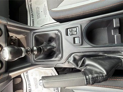 Used 2020 Subaru Crosstrek 2.0i Premium image 19