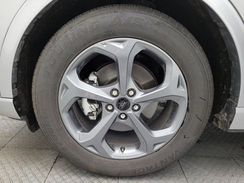 Used 2024 Ford Escape ST-Line image 31