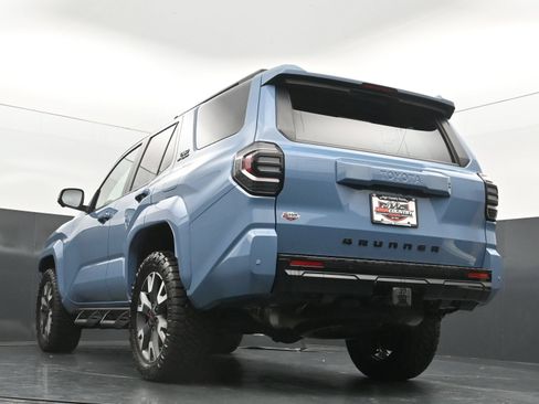 Used 2025 Toyota 4Runner TRD Sport Premium AWD/4WD image 38