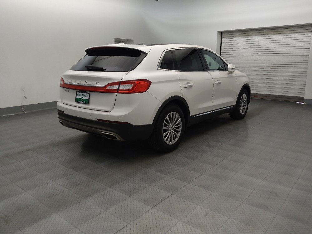 Used 2016 Lincoln MKX Select w/ Select Plus Package FWD image 9