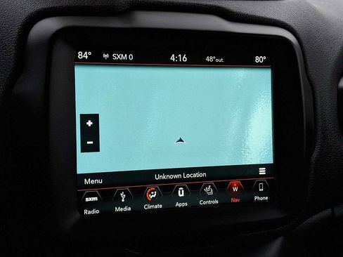 Used 2019 Jeep Renegade Latitude w/ UConnect 8.4 Nav Group image 16