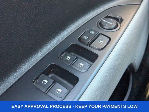 Used 2023 Kia Rio S w/ Technology Package image 25