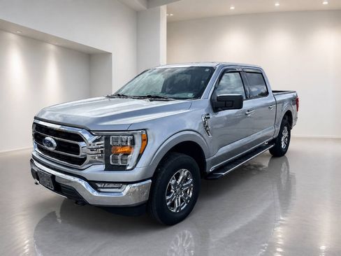 Used 2022 Ford F150 XLT w/ Equipment Group 302A High AWD/4WD image 2
