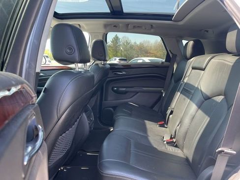 Used 2016 Cadillac SRX Luxury FWD image 9