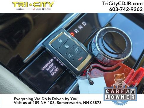 Used 2021 Jeep Grand Cherokee L Limited image 39